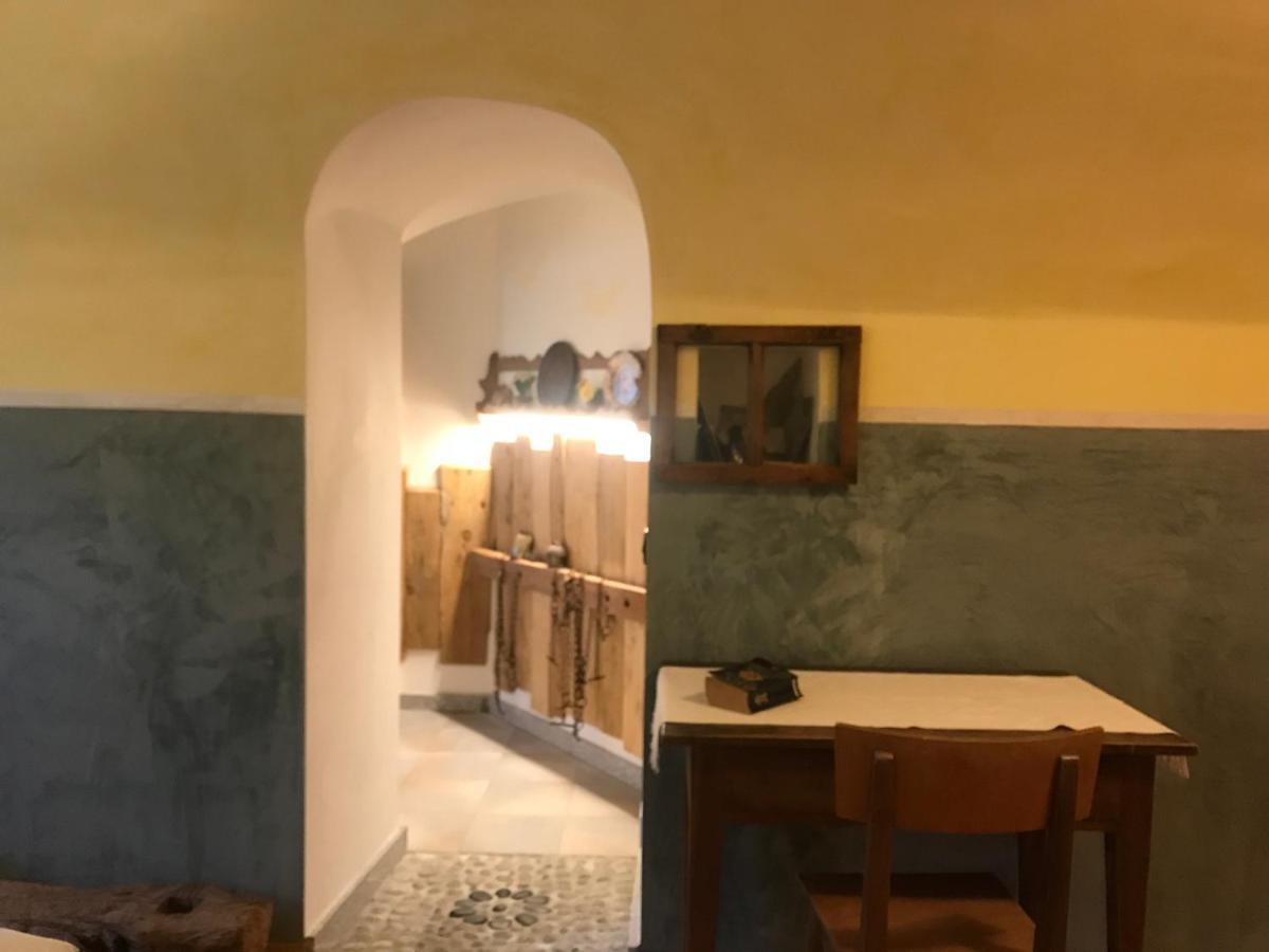 كومانو تيرمي B&B Da Erica المظهر الخارجي الصورة